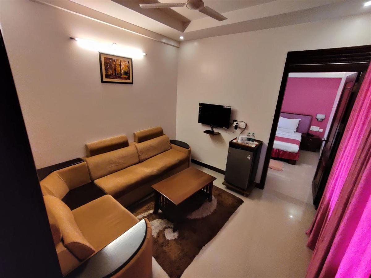 Metro Plaza Hotel Mangalore Esterno foto