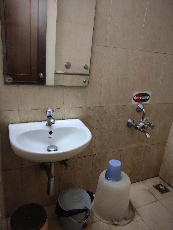 Metro Plaza Hotel Mangalore Esterno foto